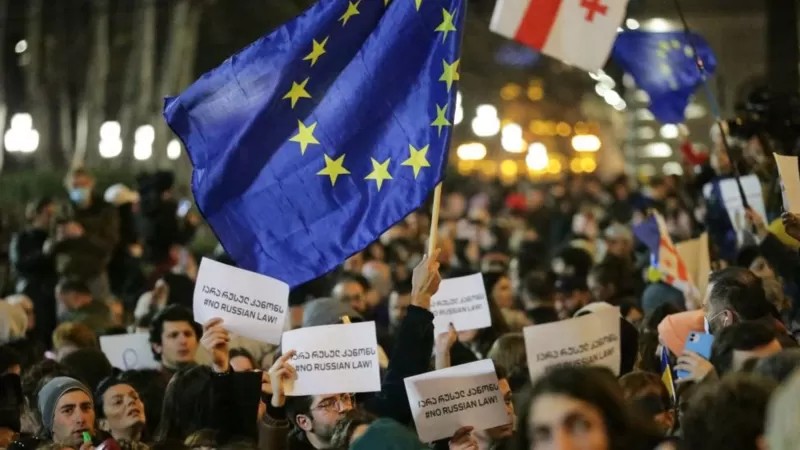 Georgia Cabut RUU ”Agen Asing” Pembatasan Kebebasan Pers, Setelah Ribuan Massa Demo