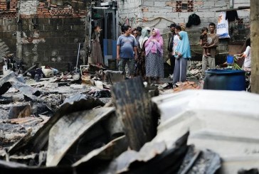 Kebakaran Depo Pertamina Tewaskan 17 Orang, Rumah yang Hangus Digeledah