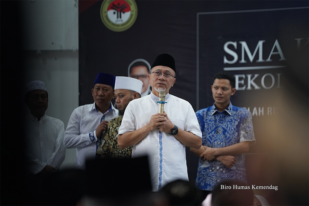 Menteri Zulhas Berharap SMA Kebangsaan di Lampung Terus Cetak Pemimpin Negara di Berbagai Bidang