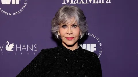 Jane Fonda Mengaku Sutradara Minta Tidur Dengannya Sebelum Syuting Adegan Seks