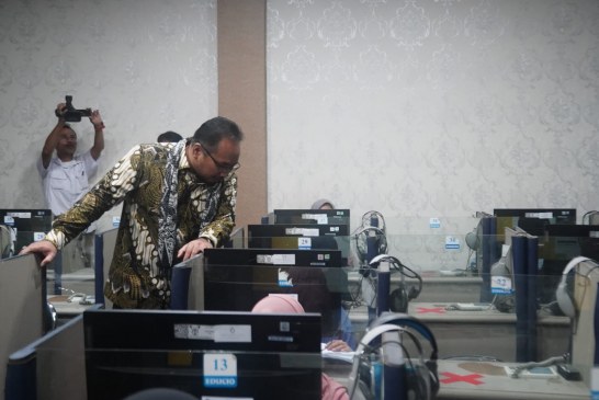 Menag Tinjau Pelaksanaan UM-PTKIN 2023 di UIN Sultan Maulana Hasanuddin Banten
