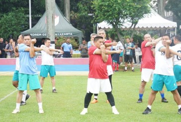 Perkuat Soliditas, Polda Metro dan Kodam Jaya Gelar Olahraga Bersama