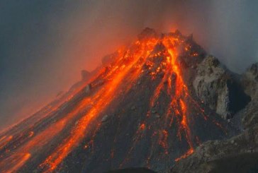 Gunung Berapi Muntahkan Lahar dan Gas, Ribuan Orang Dievakuasi di Filipina