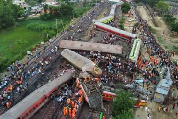 RS dan Kamar Mayat Penuh Saat Hampir 300 Orang Tewas dan 1.000 Luka dalam Kecelakaan Kereta Api di India