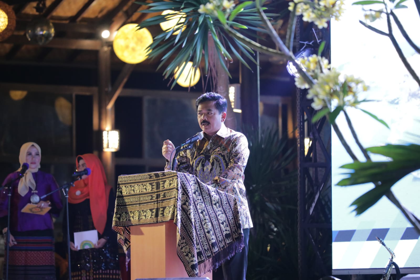 Buka Rakernas IPPAT, Menteri ATR/BPN: yang Muda-muda Harus Disebar ke Luar Pulau Jawa