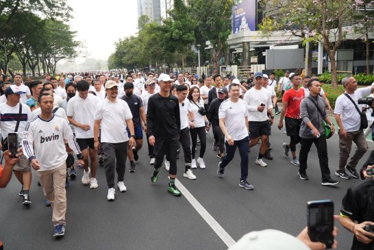 Lari Pagi di SCBD Jakarta, Ganjar Pranowo Disambut Teriakan “Ganjar Presiden, Ganjar Presiden 2024”