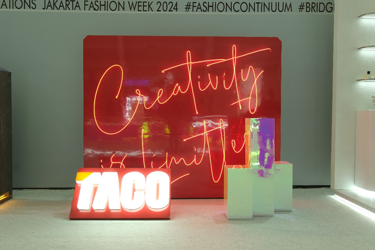 TACO Sheet Mirror Series Diperkenalkan di Jakarta Fashion Week 2024