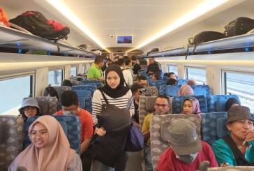 KCIC Tambah Jadwal Kereta Cepat Whoosh Hingga 25 Perjalanan per Hari