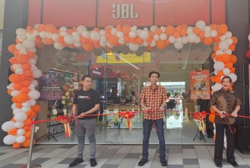 JBL Resmikan ‘Brand Store’ Baru di EDC, Hadirkan Pengalaman Audio Terdepan di Kawasan PIK 2, Jakarta