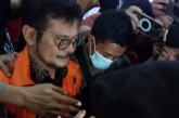 SYL Bungkam saat Ditanya Wartawan Terkait Kasus Firli Bahuri