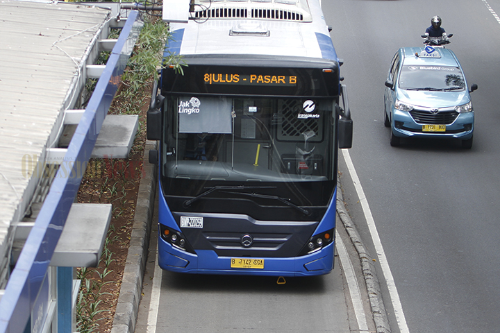 FOTO Bus Transjakarta Gratis bagi Pengguna Kartu Jakcard Combo dan TJ Card di Jakarta