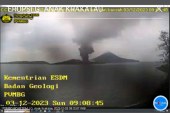 Gunung Anak Krakatau Kembali Meletus