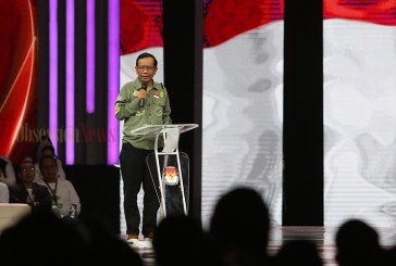 Mahfud MD akan Serahkan Langsung Surat Pengunduran Diri kepada Jokowi