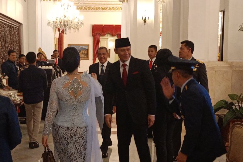 Didampingi Istri, AHY Tiba di Istana Negara untuk Jalani Pelantikan sebagai Menteri ATR