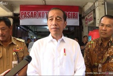 Presiden Jokowi Konfirmasi Rencana Pertemuan dengan Mahfud pada Kamis Sore