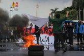 FOTO Gerakan Mahasiswa Jawa Barat Unjuk Rasa di Patung Kuda Jakarta