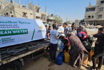 Pengungsi Palestina di Rafah Terima Distribusi Bantuan Air Bersih dari BAZNAS